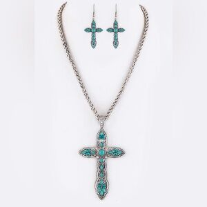 NWT Cross pendant necklace with matching earrings